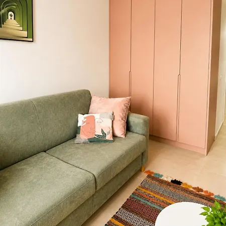 Sunkissed In Albania Apartamento *